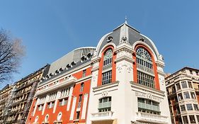 Palacio Bellas Artes San Sebastian, Curio Collection Hilton